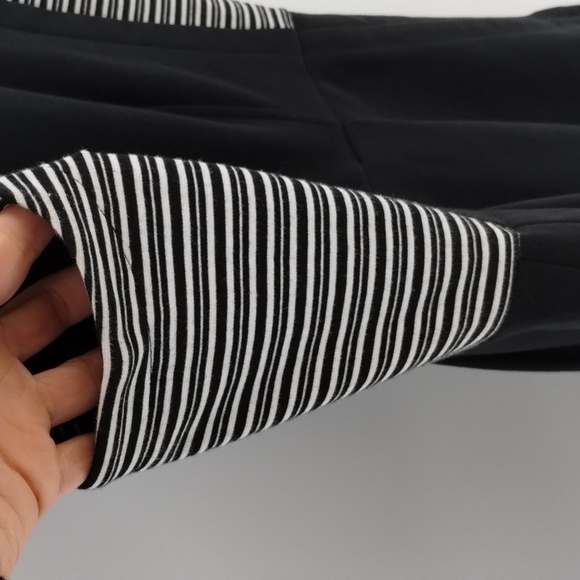 Madewell Mini Dress Size 2 Black White Fit & Flare Sleeveless Skater Stretch - Picture 4 of 8